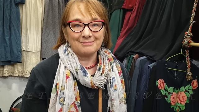 Москва. Октябрь 2022. Московский Дом Художника. Выставка-продажа "Шапочный разбор". смотреть онлайн