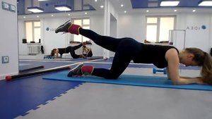 Отличное упражнение для ягодиц с утяжелителями!!!