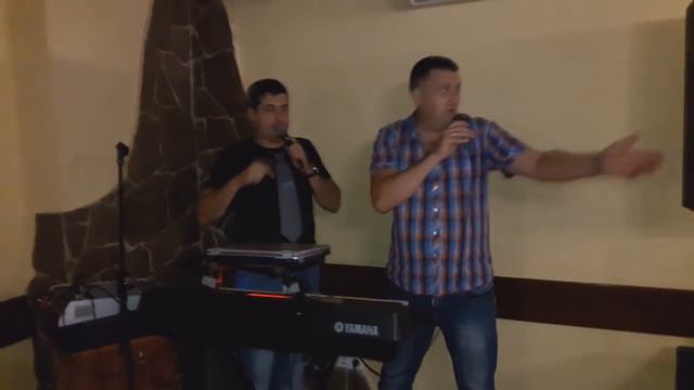 Исполнил песню "За друзей"с Испанцем ! Шансон ! Ресторан ! Херсон смотреть онлайн