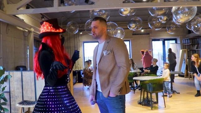 Магика идёт на открытие KOKO loft смотреть онлайн