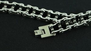 Мужской браслет из хирургической стали