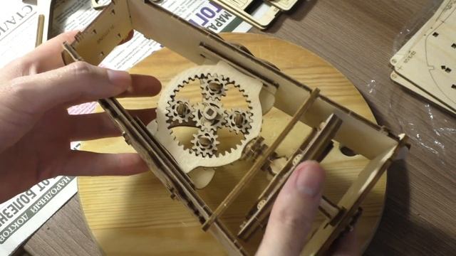 Деревянный конструктор UGEARS Харди-Гарди (Hurdy-Gurdy) смотреть онлайн