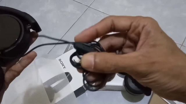 HEADPHONE SONY MDR ZX110AP ON EAR MONITOR FOR BROADCASTING & SONGS COVER смотреть онлайн