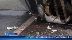Пассажирский автобус попал в аварию на трассе в Тюменской области