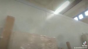 гермитичная покрасочная камера с активным водяным полом за две недели. готова к эксплуатации.