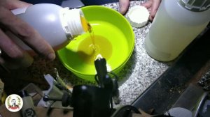 подставка под шарногель (тисы) из жидкого пластика (полиуретан).