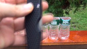 1 Man, 1 Knife, 6 Bottles (Cold Steel Voyager Vaquero XL Serrated)