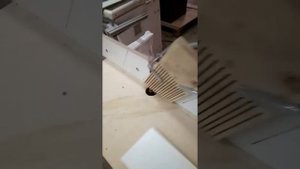 Фасады с интегрированной ручкой,фрезеруем на вылет.