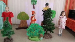 Инсценировка басни И.А.Крылова "Ворона и лисица,"подготовительная группа.