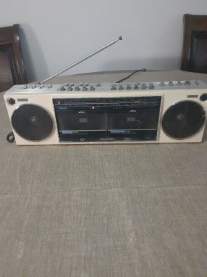 Портативные аудио- и персональные кассетные проигрыватели Panasonic RX-D30, бумбокс-ЯПОНИЯ