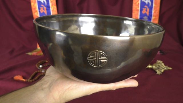 Поющая чаша Full Moon 23,8 см До# 140 Гц, Соль# 412 Гц смотреть онлайн