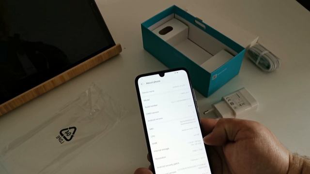 Honor 20 Lite Unboxing Review NL смотреть онлайн