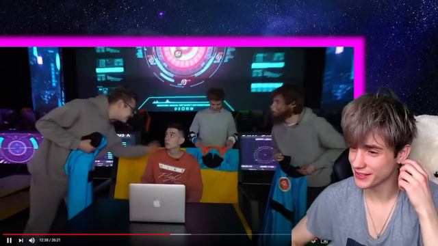 ВЛАД А4 Стали СУПЕРГЕРОЯМИ на 24 Часа ! РЕАКЦИЯ НА ВЛАДА А4 смотреть онлайн