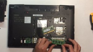Установка или замена оперативной памяти в Lenovo B590