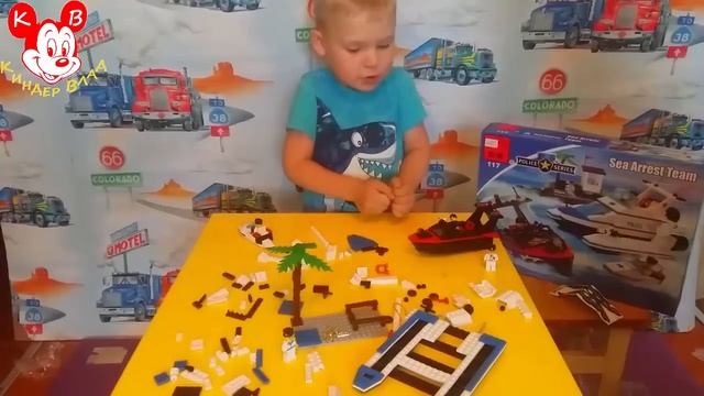 Видео Для Детей ЛЕГО собираем конструктор с игрушками // играем кораблями смотреть онлайн