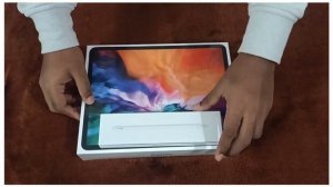 New Ipad pro 2020 12.9 inch  unboxing and hands on review.