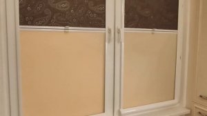 Рулонные шторы Уни 2 с пружинным механизмом, День Ночь, две ткани, Капур коричневый и Капур бежевый