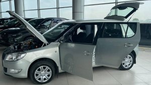 Skoda Fabia II рестайлинг (2010—2014) 1.2 MT (70 л.с.) Fresh