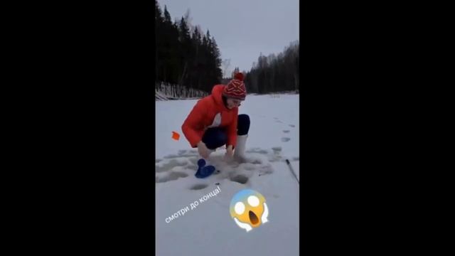 Приколы на рыбалке // Трофейная рыбалка // ШОК РЫБАЛКА смотреть онлайн