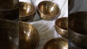 Комплект поющих чаш для звуковой ванны