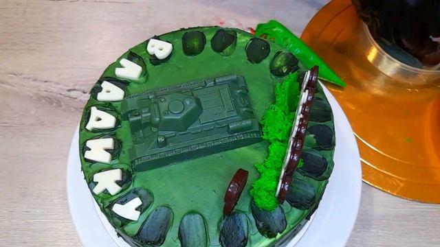 Оформление торта для мальчика на день рождения! Торт с танками ! смотреть онлайн