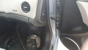 Как снять зеркало Шевроле Круз