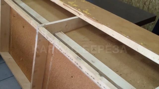 Перетяжка дивана советских времён