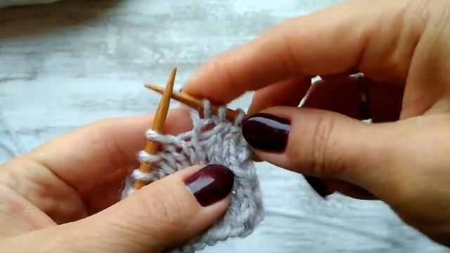 Прибавка петли из петли нижнего ряда Вязание спицами для начинающих Уроки вязания спицами смотреть онлайн