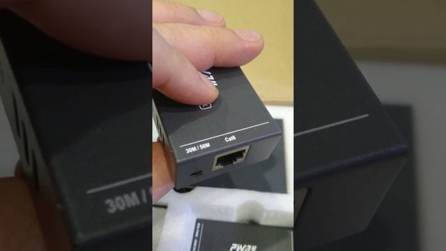 Сплиттер HDMI 1 вход 4 выхода по 1 витой паре до 60 м SSUTP14 смотреть онлайн