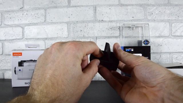 GoPro 7 Black распаковка и обзор. Сравнение с Sony x3000 смотреть онлайн