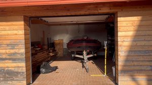 Ворота секционные золотой дуб Alutech