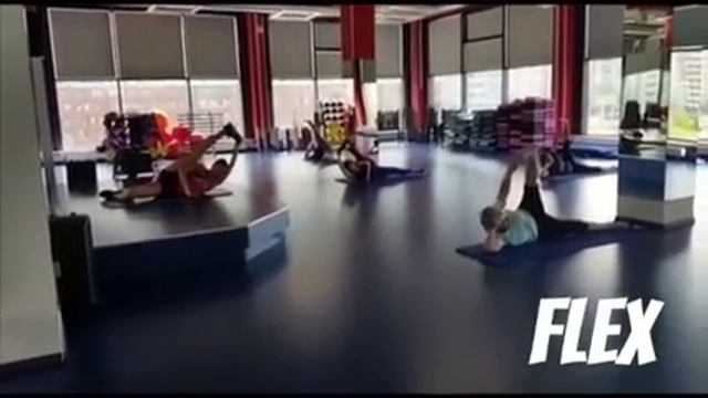 Olympic Touch, фитнес-центр - упражнения для ягодиц смотреть онлайн