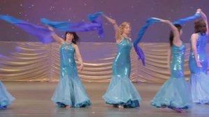 Танец с веерами-вейлами "Вальс русалок" от группы восточного танца