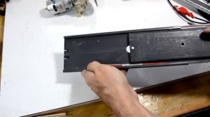 Table saw blade sharpening jig