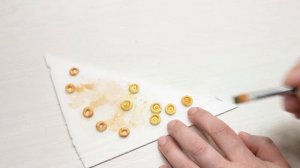 Лепим ватрушки и баранки из бумажной глины. DIY миниатюра