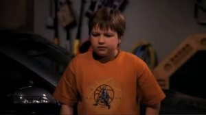 Джейк Харпер взрослеет / два с половиной человека