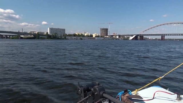 10 минут кайфа. Путешествие по реке Днепр вдоль всего Киева все мосты Днепра