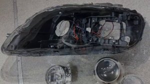 Разбор заводских фар Audi Q7.