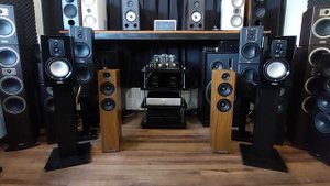AMPLIFICADOR INTEGRADO JADIS DIAPASON DELUXE..BOOKSHELF MAGNAT SIGNATURE 903..WWW.AUDIOVINTAGEMJ.C