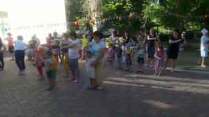 Флешмоб родителей и детей д/с Орлёнок