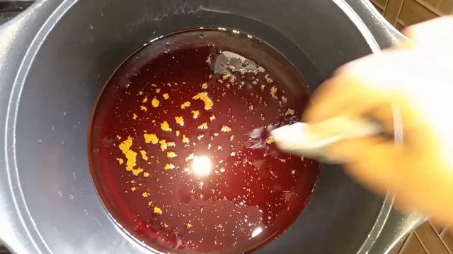 How to make a Simple Gizzard kontomire stew||Ghana Palava Sauce.