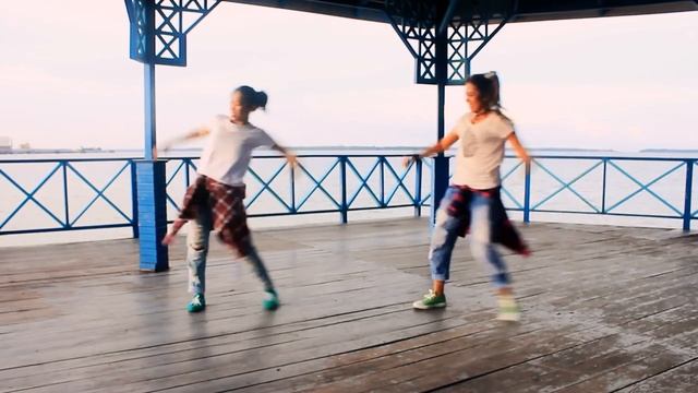 Zumba "Strip That Down By Liam Payne Ft Quavo /Choreo By Chenci At Marina Beach,Bontang смотреть онлайн