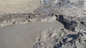 Грязевой  вулкан в Крыму.avi