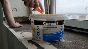 Монтаж столешницы под окном.