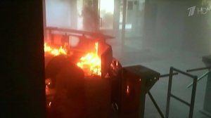 "Интер" опубликовал кадры поджога здания телеканала