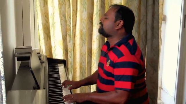 Pastor Robert Roy in a medely of worship on piano смотреть онлайн