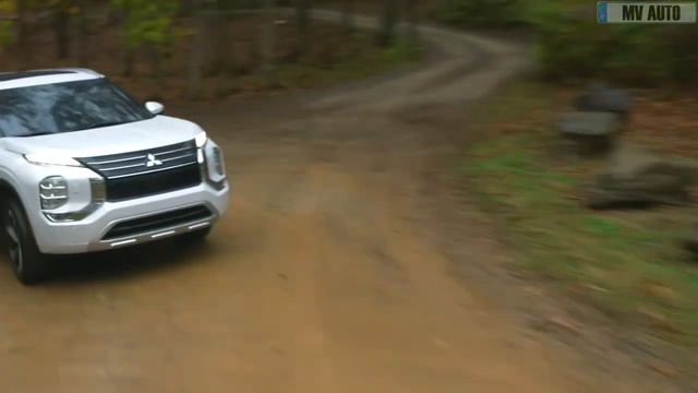 2023 New Mitsubishi Outlander PHEV - Full Review! смотреть онлайн