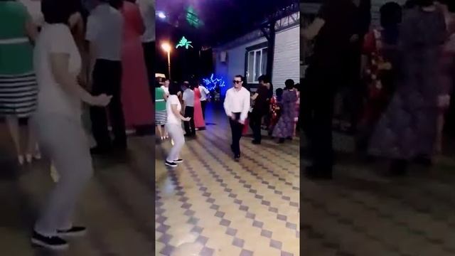Танцор.(Танцор диско)