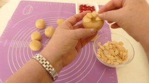 Миндальное печенье на Песах! Из 3 ингредиентов, без муки и масла за 12 минут!