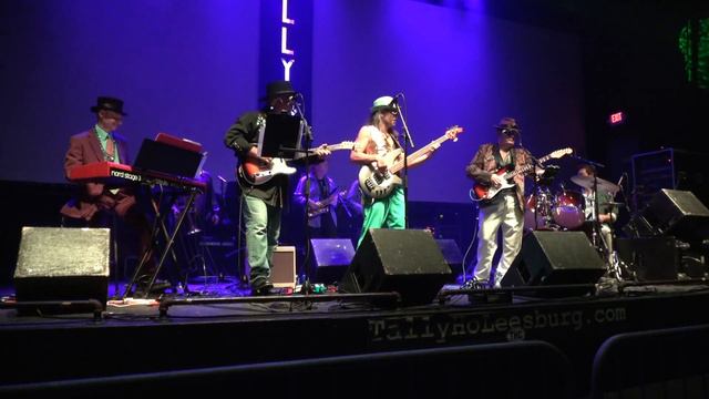 Magnolia Blue, Tally Ho, 8-3-18 смотреть онлайн